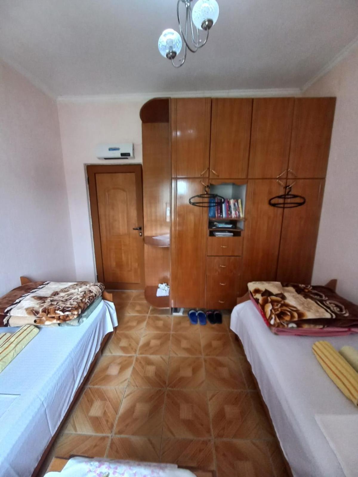 Miziriguesthouse Gjirokastër Eksteriør bilde